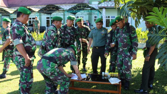 Komandan Kodim (Dandim) 0207/Simalungun Letkol Inf Frans Kishin Panjaitan, S.A.P., M.P.M, melaksanakan Tes urine Selesai Melaksanakan Cuti Lebaran yg di laksanakan secara Mendadak.