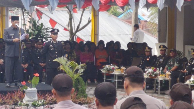 Bupati Karo Selaku Irup Membacakan Amanat Presiden RI Jokowi Dan Menyampaikan Terima Kasih Atas Pengabdian Institusi Polri Sebagai Pengayoman dan Pelayanan Kepada Masyarakat