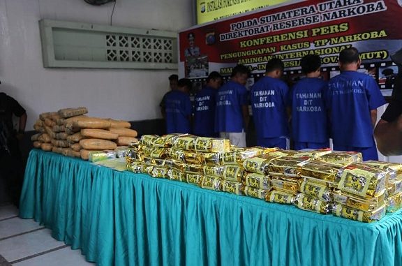 Polda Sumut Menembak Mati Seorang Pengedar Narkoba dan Menggagalkan Peredaran 73 Kg Shabu, 70 Kg Ganja