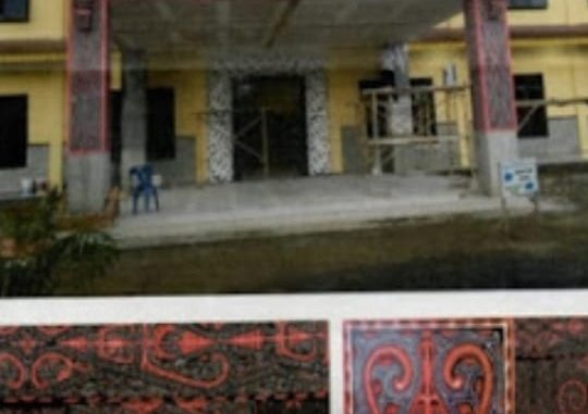 Penyertaan Ornamen Etnis Non Melayu di Gedung Baru Mapolres Batubara Menuai Protes