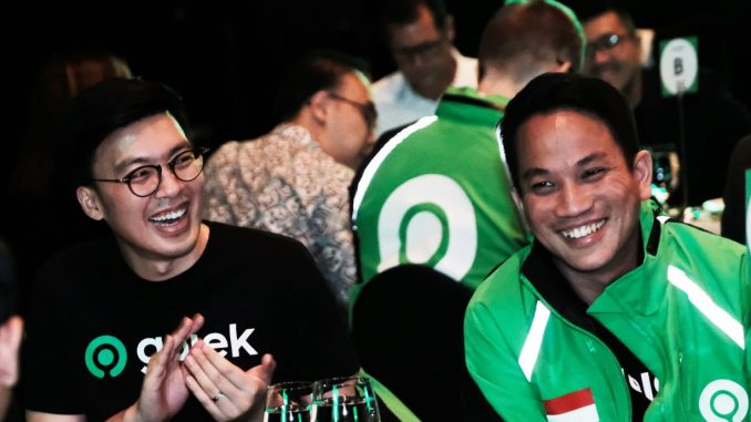 Foto B - Co-CEO Gojek, Kevin Aluwi dan Andre Soelistyo