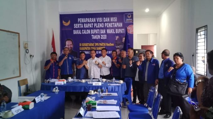 DPD Partai Nasdem Tobasa mengadakan rapat pleno Sabtu,(2/11/2019) di Tambunan, Toba Samosir membahas tentang pemaparan visi dan misi serta penetapan bakal calon Bupati dan wakil bupati untuk tahun 2020.