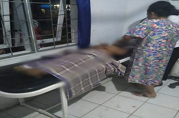 Iswanto (9) Korban Tewas Ditempat Saat Disemayamkan Di Puskesmas Kerasaan, Kecamatan Pematang Bandar, Kabupaten Simalungun.