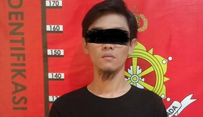 EY (26) Pelaku Perekaman Kamar Ganti di Sebuah di Mall Surabaya Diamankan Polisi