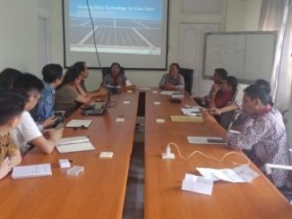 PT Equitor melakukan Presentasi Equitor dan Floting Solar Technology dihadapan Bupati Toba Samosir (Tobasa) yang diwakili Asisten Ekonomi Pembangunan setdakab Jhon Piter Silalahi, dan Asisten Administrasi Umum Parulian Siregar hari Kamis (12/12/2019) di Ruang rapat mini Kantor Bupati Tobasa.