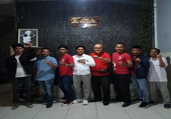 Bapak Drs. Sontam Napitupulu, M.M pada hari Sabtu, (14/12/2019) bertempat di Tarhilala Cafe - Siborong Borong - Tapanuli Utara