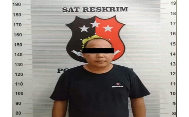 Pelaku judi Bola dengan inisial JFP (46) Ditangkap Sat Reskrim Polres Tobasa,Selasa (28/01/2020)