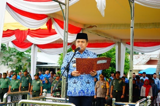 Bupati Batu Bara Ir. H. Zahir, M.Ap