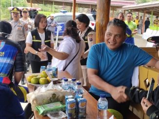 Kapolda Sumatera Utara Irjen. Pol. Drs Martuani Sormin, M.Si di Desa Kuta Gugung Kec. Naman Teran Kab. Karo, Jumat 07/02/2020 sekitar pukul 11.00 WIB