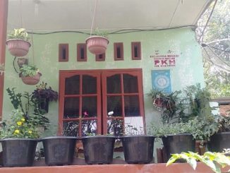 Kediaman Lenawati Manurung