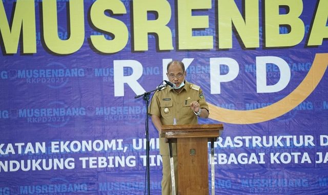 Walikota Tebing Tinggi, Ir. H. Umar Zunaidi Hasibuan, MM membuka Musrenbang RKPD Tahun 2021 di Gedung Balai Kartini Baru