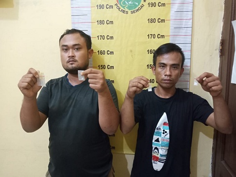 Kedua pelaku yakni Dede Setiawan alias Dedek(27) dan Johanes Gultom alias Ones(26),