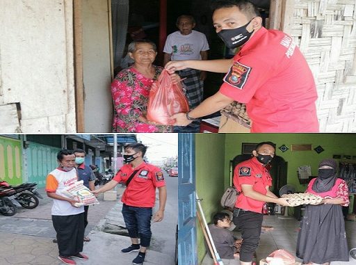 Subbag Humas Polres Simalungun Berbagi Kasih di wilayah Kecamatan Gunung Malela, Rabu, (29/04/2020)