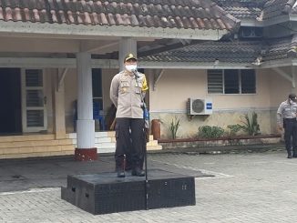 Rabu 27 Mei 2020 personel Polres Lombok Tengah melaksanakan apel pagi yang bertempat dilapangan apel Polres (Lapangan Ex Kantor Bupati)