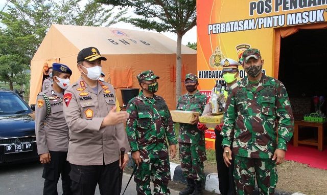 Minggu 24 Mei 2020 Kapolda NTB Irjen Pol Muhammad Iqbal, S.I.K., M.H, bersama Danrem 162/WB melakukan Patroli ke Pos Pam Perbatasan yang ada di wilayah Kota Mataram.