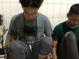 Polisi akhirnya menangkap Youtuber Ferdian Paleka. Ia diamankan di Tol Tangerang-Merak, Jumat (8/5/2020) dini hari oleh Satreskrim Polrestabes Bandung.