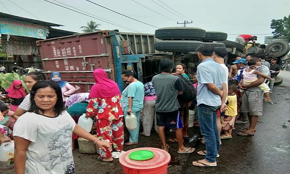 Kejadian tersebut berada di Jalan Lintas Medan -Tebing Tinggi tepatnya depan Rumah Makan Minang Pariyaman Dusun VI Desa Rampah Kiri Kecamatan Sei Rampah Kabupaten Serdang Bedagai. Jumat(26/6/2020) sekira pukul 05:00 WIB.