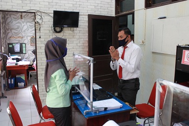 Satuan Reskrim Polres Serdang Bedagai menerapkan Standart Operasional Prosedur (SOP) pelayanan pada satuan reskrim Polres Serdang Bedagai dengan tetap mematuhi protokol kesehatan.