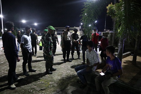 Kapolres Nias Selatan Bersama unsur stakeholder melaksanakan Kegiatan Patroli New Normal di Nias Selatan