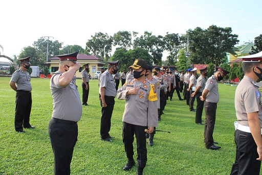 Upacara Korps Raport, Kamis pagi, 2/7/2020 di halaman Mapolres Sergai.