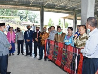 Wakil Bupati Serdang Bedagai H. Darma Wijaya menghadiri acara "Pasae Ulaon" atau syukuran telah selesai masa menanam padi dengan baik. Kegiatan ini dihelat di Desa Hutanauli Kecamatan Dolok Masihul, Sabtu 4/7/2020 Pukul 14.30Wib.