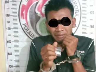 Tersangka pengedar shabu Rio Randa Naibaho, di Jalan Tamrin adalah informasi masyarakat.
