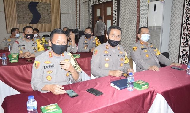 Kapolres Serdang Bedagai AKBP Robin Simatupang,S.H.M.Hum menghadiri penutupan taklimat akhir wasrik rutin Itwasum Polri tahap II T.A 2020 bertempat di Aula Tribrata Mapolda Sumut, Rabu (15/07) Pukul 14.00 Wib.