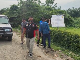 Lokasi proyek Peningkatan Ruas Jalan Lintas Simpang Kresek menuju Perkebunan Tanah Gambus, Kecamatan Lima Puluh, Kabupaten Batu Bara , Selasa (11/8/2020)