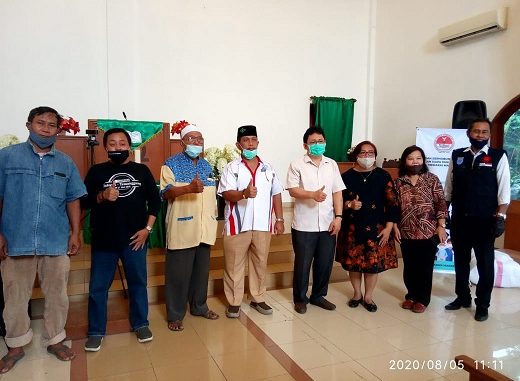 ICRP Dan PGI-S Depok Adakan Bansos Paket Sembako Bagi Masyarakat Lintas Agama, Rabu( 5/8/2020).