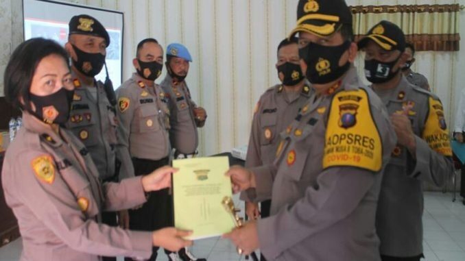 Kapolres Batu Bara AKBP Ikhwan Lubis, SH.MH pada acara sosialisasi Standart Oprasional Prosedur (SOP) Prokes, Senin 7/9/2020,