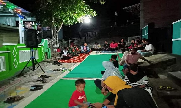 Waka Polres Sumbawa Silaturahim Kamtibmas antar dusun dalam lingkup Desa Jorok, pada rabu malam (21/10/2020).