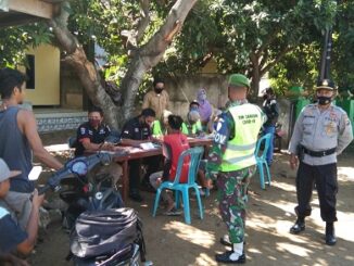 simpang Sebubuk Kelurahan Telaga Bertong, Selasa (20/10), sekitar pukul 09.00 wita.