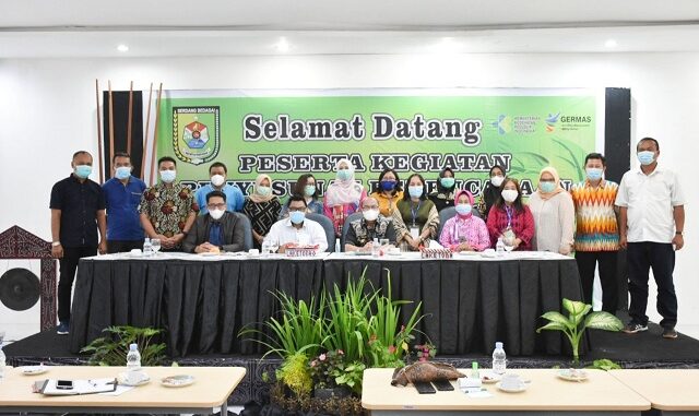 "Dinas Kesehatan Kabupaten Serdang Bedagai mengadakan kegiatan penyusunan Bantuan Operasi Kegiatan (BOK) dan Jaminan Persalinan (Jampersal) di seluruh Puskesmas di Kabupaten Serdang Bedagai, Rabu, (04/11/2020)