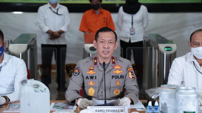 Kepala Biro Penerangan Masyarakat Divisi Humas Polri Brigjen Awi Setiyono