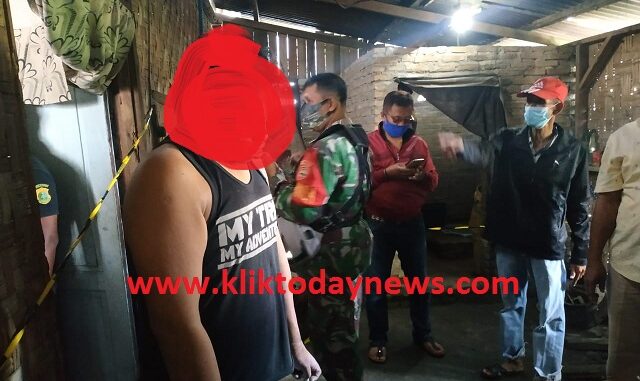 Suheri Purba (36) ditemukan gantung diri di rumahnya di  Dusun XV Desa Sukadamai, Kec. Sei Bamban, Kab. Serdang Bedagai, Kamis (26/11/2020) sekira pukul 09.00 WIB.