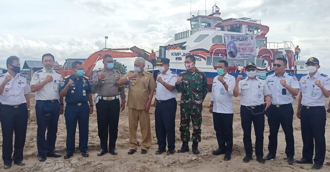 kegiatan peluncuran Kapal "WISATA BUS AIR DANAU TOBA" dan Kapal Penyebrangan dan Penumpang, Selasa (22/12/2020)