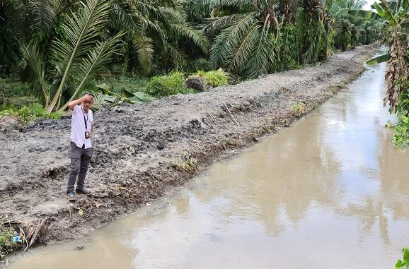 Normalisasi sungai di Desa Sumber Rejo Kecamatan Datok Lima Puluh Kabupaten Batu Bara.