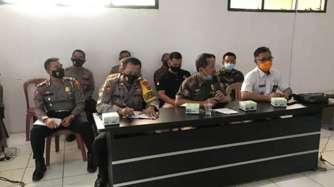 Polres Way Kanan gelar rakor (Rapat Koordinasi ) Lintas Sektoral sambut natal 2020 dan tahun baru 2021 bertempat di Aula Adhi Pradana Polres Way Kanan. Rabu (16/12/2020).