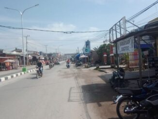 Kabel PLN sekira 15 meter yang berada di Jl Merdeka Tanjung Tiram antara Desa Indrayaman Kecamatan Talawi dengan Desa Suka Maju Kecamatan Tanjung Tiram Kabupaten Batu Bara