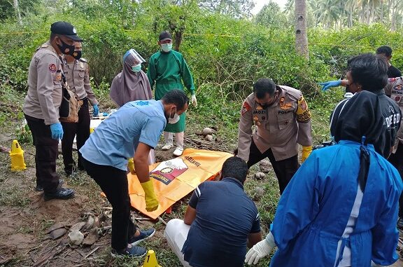 Sat Reskrim langsung melakukan olah Tempat Kejadian Perkara (TKP)