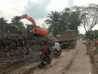 Tempat Pembuangan Akhir (TPA) Jalan Belidaan Desa Simpang 4 Kecamatan Sei Rampah, Minggu (31/01/2021)