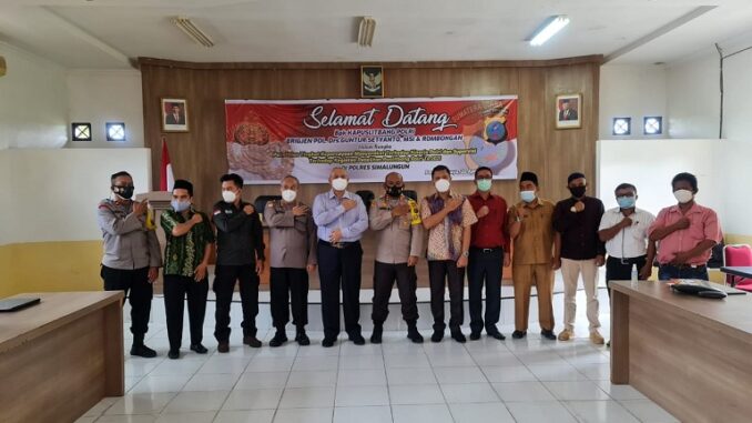 KAPOLRES Simalungun AKBP Agus Waluyo SIK menerima kunjungan kerja Kepala Pusat Penelitian dan Pengembangan (Kapuslitbang) Polri BRIGJEN (Pol) Drs. Guntur Setyanto MS