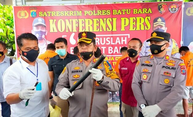 Kapolres Batu Bara AKBP Ikhwan Lubis, SH. MH didampingi Kasat Reskrim AKP Ferry Kusnadi, SH. MH mengungkapkannya pada rilisnya, Selasa (27/4/2021).