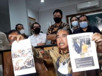 Hotma Sitompoel Tunjukkan Foto Desiree Tarigan dengan Pria Lain