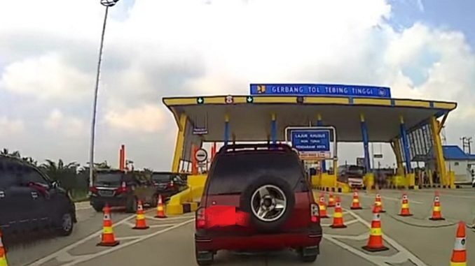 Gerbang Tol Tebing Tinggi