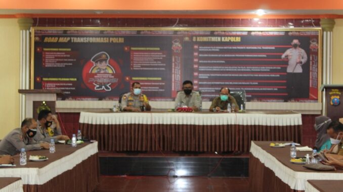 Rapat Koordinasi (Rakor) Persiapan "Vaksinasi Massal tahun 2021" yang di gelar Polres Pematangsiantar