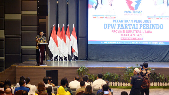 Gubsu hadiri pelantikan DPW Perindo Sumut (6)